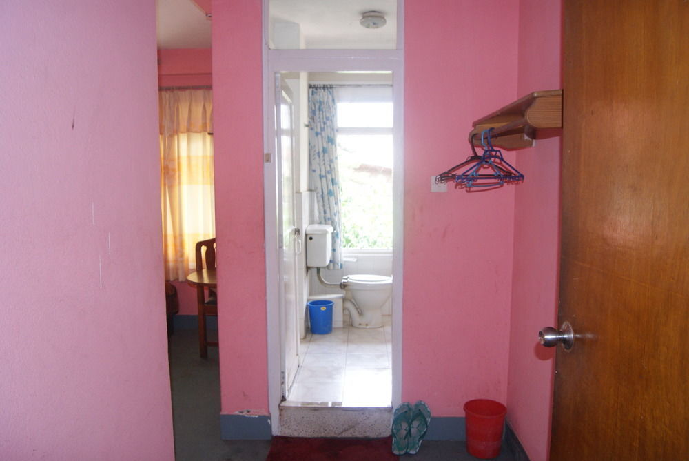 Hotel Pokhara Peace Kathmandu Buitenkant foto
